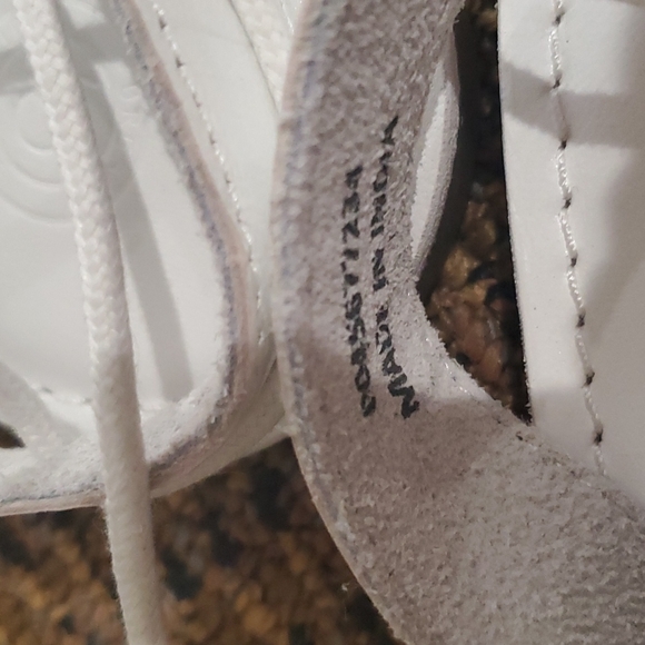 Urban Outfitters real leather lace up sandals - Picture 3 of 5